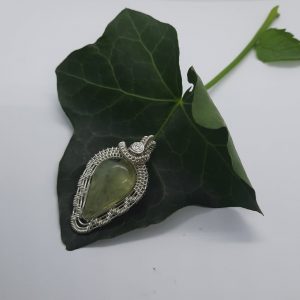 Prehnite gemstone necklace
