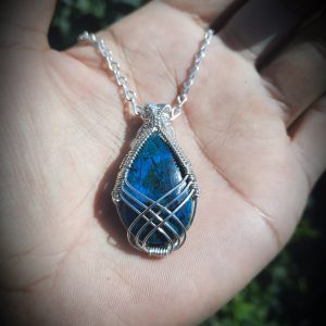 gentile chrysocolla necklace